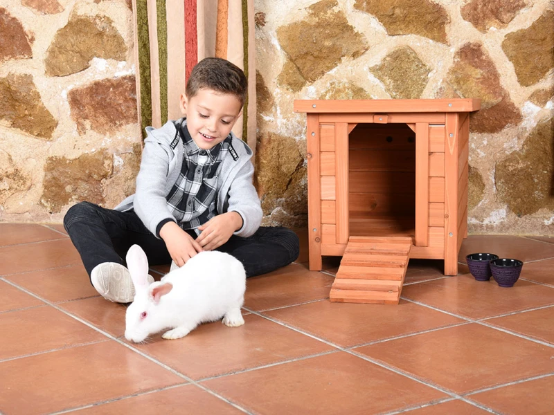 Caseta-madera-para-conejos-Refugio-seguro-acogedor