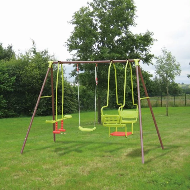 Columpio-metálico-doble-balancín