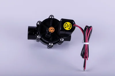 Electroválvula-modelo-LFV075-9V-¾”-para-caudales-bajos-solenoide
