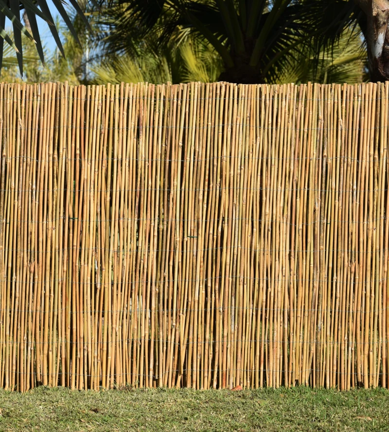 Cañizo-bambú-entero-nacional-Privacidad-natural-duradera