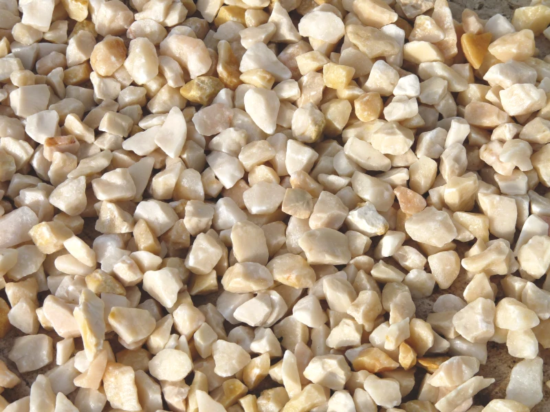 Grava-mármol-marfil-500 kg-Elegancia-para-jardín-caminos