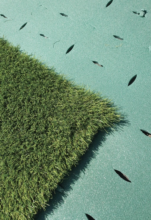 Base-amortiguadora-césped-artificial-Alta-protección-drenaje