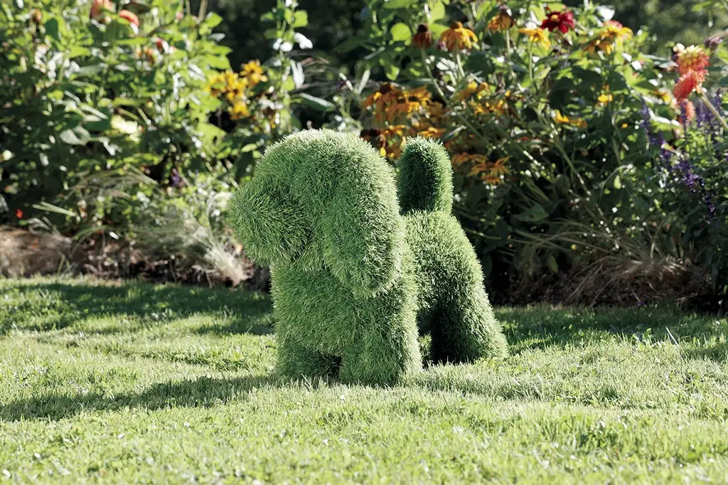 Figura-Decorativa-Jardín-Perro-Sentado-Césped-Artificial