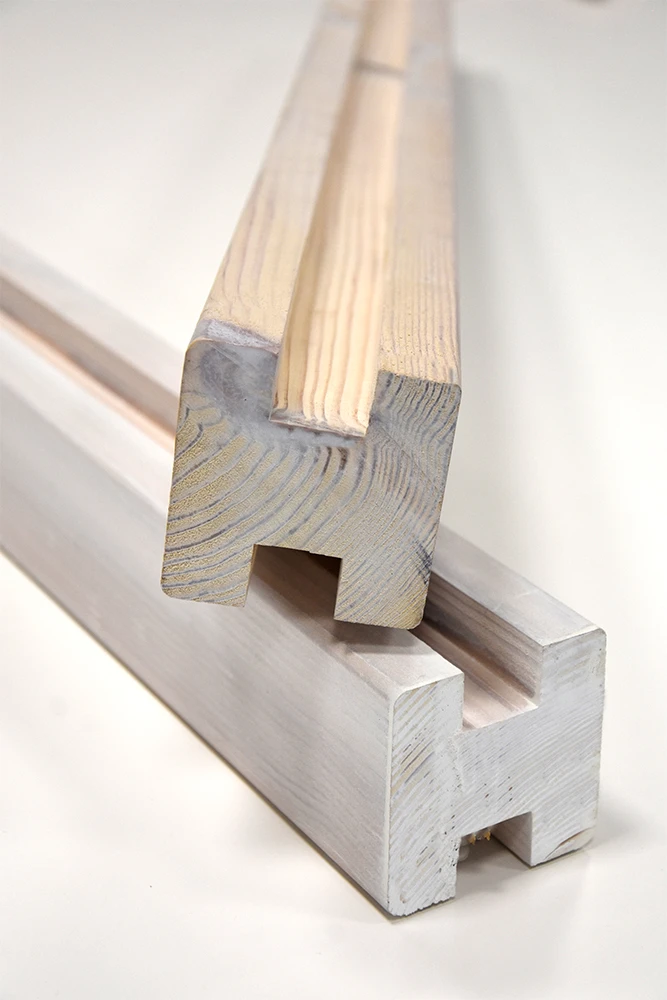 Poste-para-unir-celosías-jardín-terraza-madera