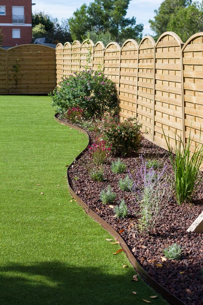 perfil-jardin-acero-borduline